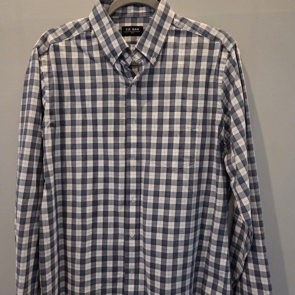 The Tie Bar Men's Navy and White Gingham Button-Down Shirt